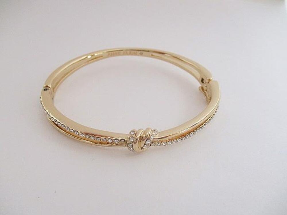 2025 NIP Anne Klein Gold-Tone Pavé Knot Bangle Bracelet Macy's $32